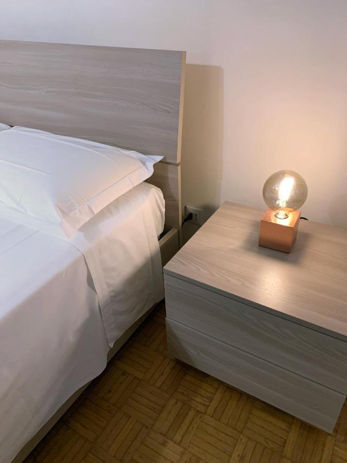 Fiordiluna, Nel Cuore Di Brescia Hotel Ngoại thất bức ảnh